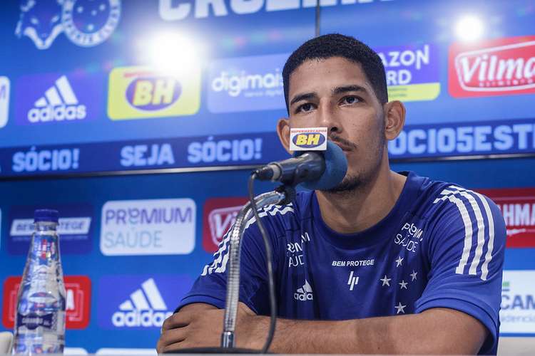 Atacante não chegou a jogar pelo Cruzeiro sob o comando de Felipão