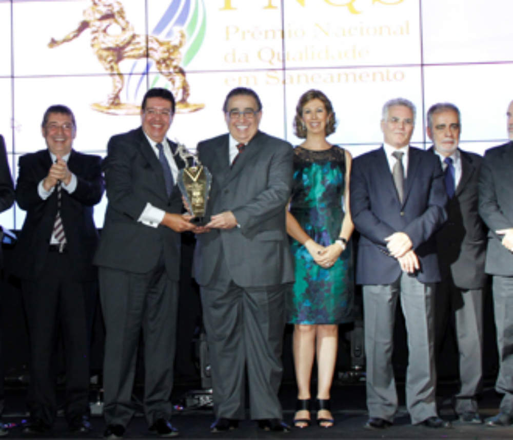 A solenidade de premiação ocorreu em São Paulo, durante o lançamento da 17ª edição do Anuário Valor 1000, publicação que apresenta as 1.000 maiores empresas brasileiras (Divulgação/COPASA)