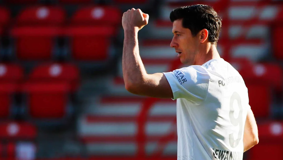 Lewandowski precisou de 24 jogos na Bundesliga para marcar 26 gols. Foto: Divulgação/Bayern.