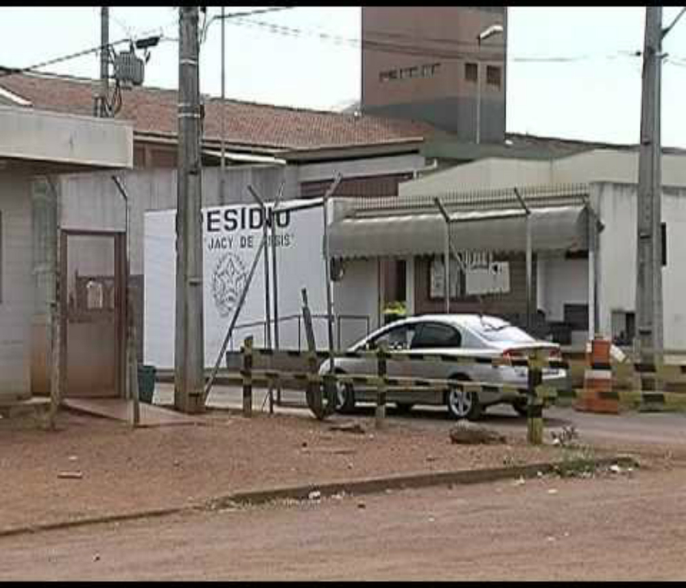  Cinco vítimas foram executadas pelos investigados através de disparos de armas de fogo calibre .380, na madrugada do dia 17/08/2015 no Bairro Lagoinha, nesta cidade de Uberlândia/MG