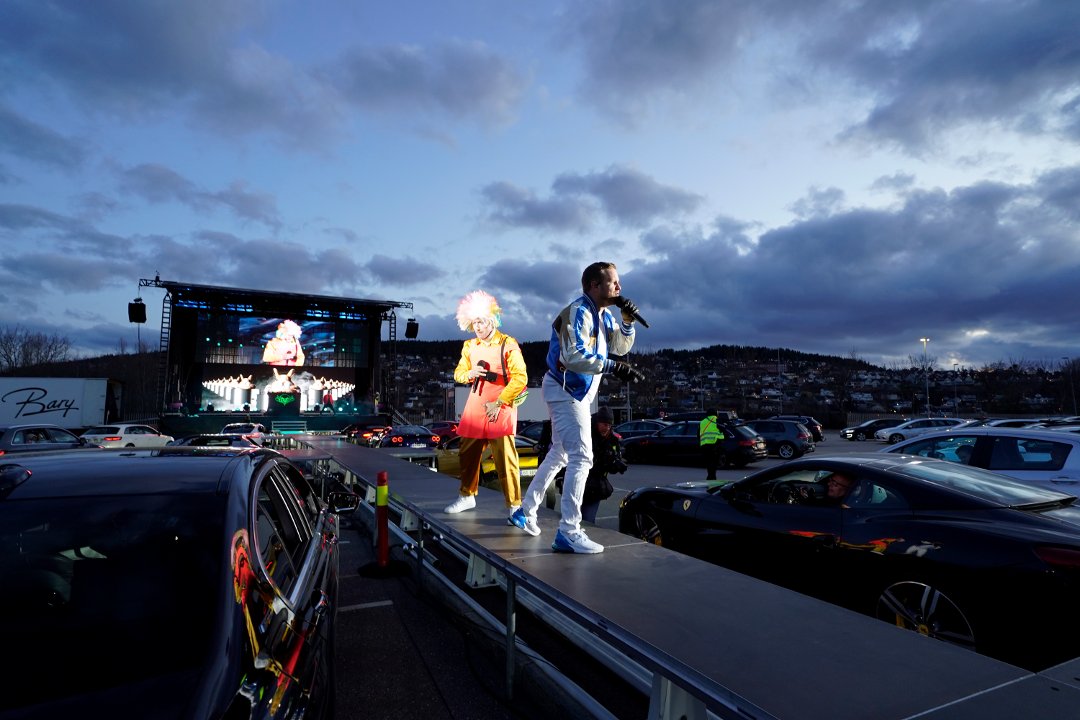 Show "drive-in". Foto: Divulgação. Show "drive-in". Foto: Divulgação.