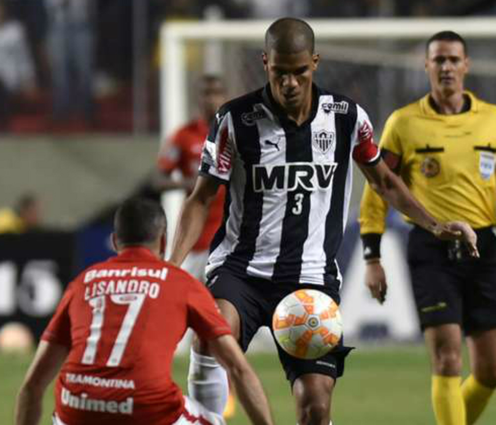 O Galo embalado pela vitória no Brasileirão decidirá a classificação em jogo único hoje (30) (Reprodução)