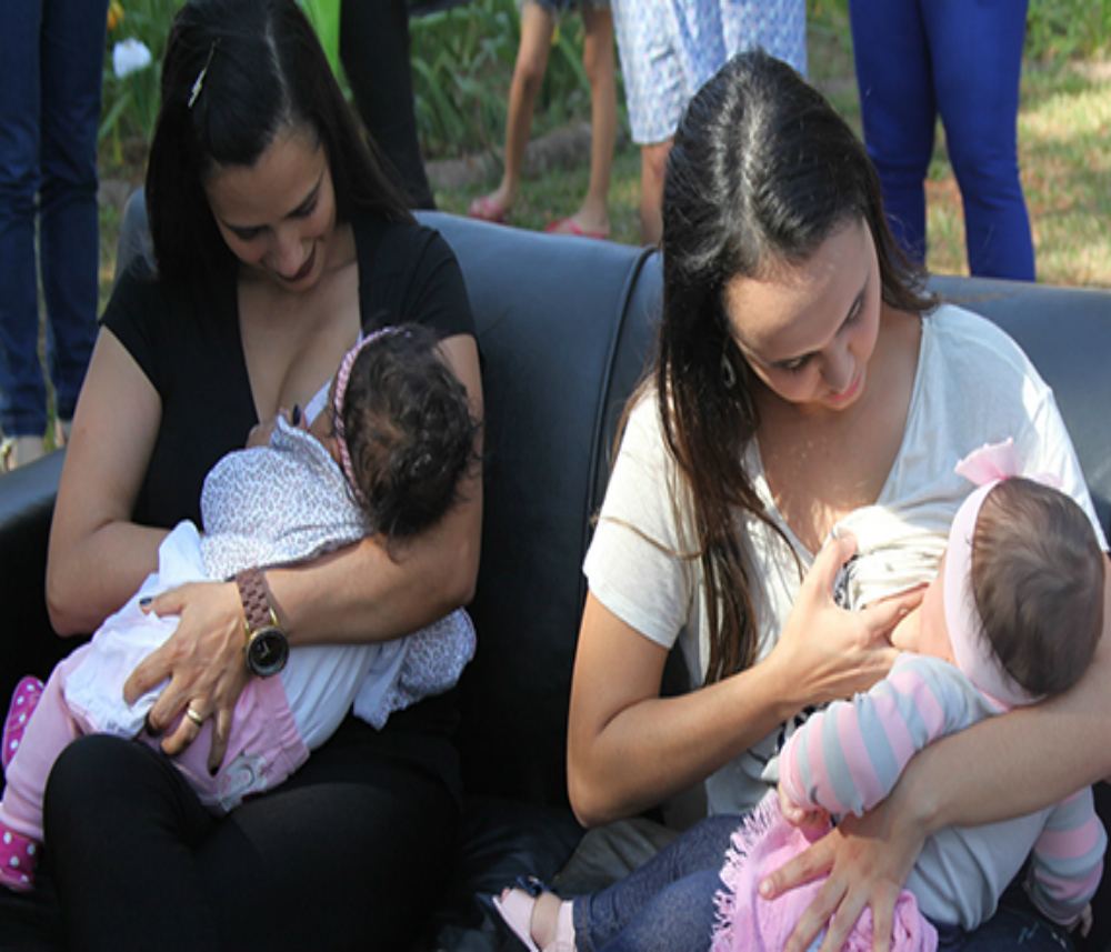 Unidade da Rede Fhemig possui iniciativas de estímulo à amamentação, promovendo o aleitamento materno o ano inteiro (Foto: Aline Castro Alves)
